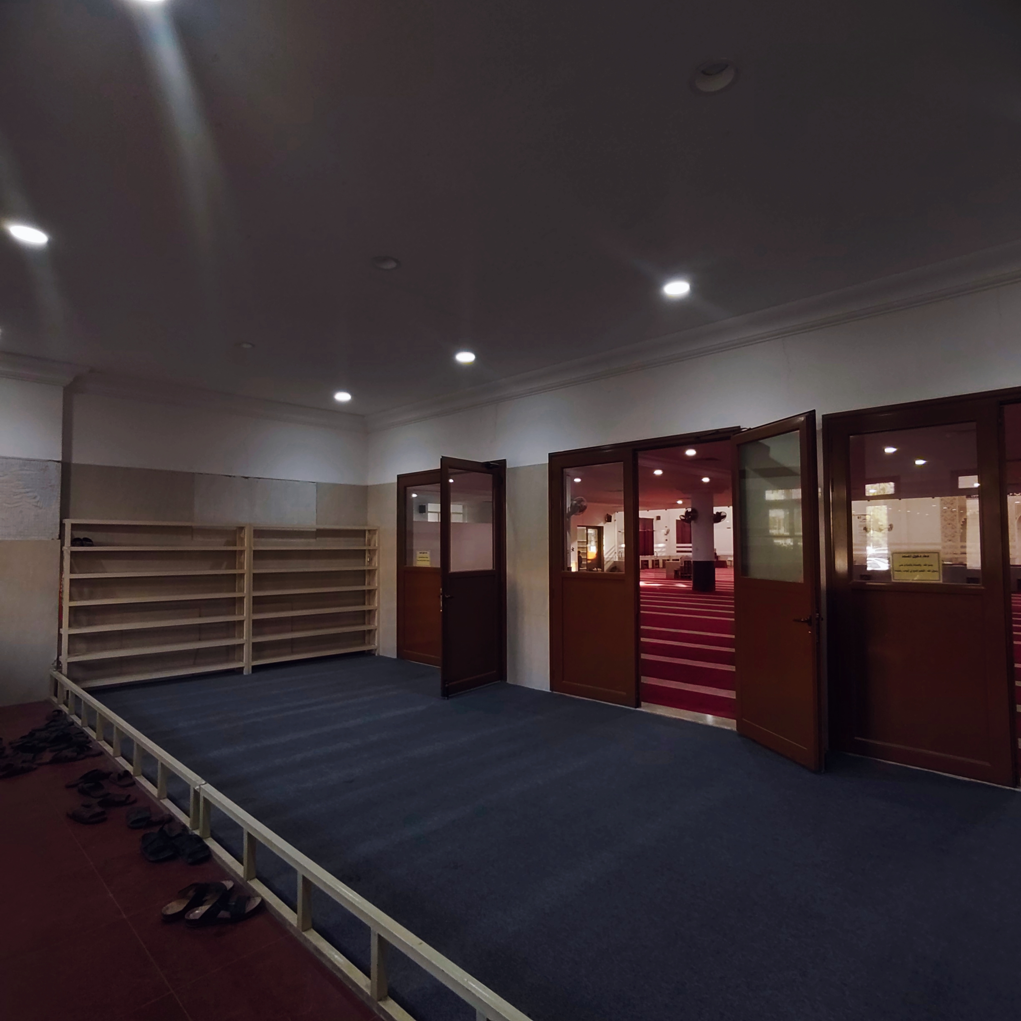 صورة داخلية 1 لمسجد نورة سعد العبيد